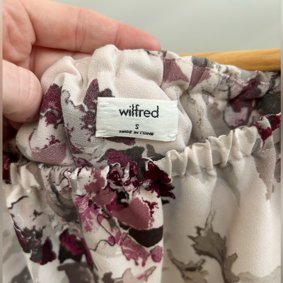 Aritzia Wilfred Floral Off the Shoulder Blouse - Picture 3 of 4